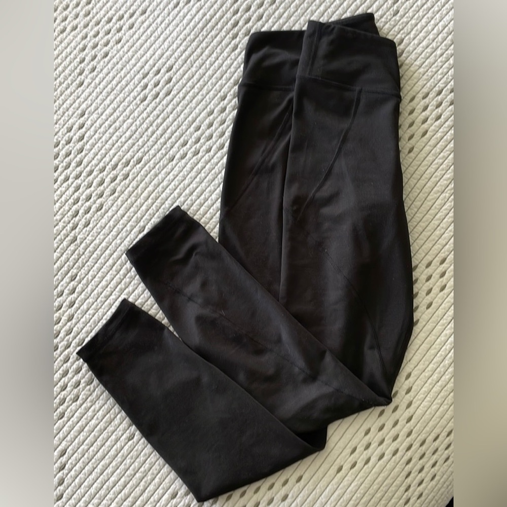 Patagonia women’s Small leggings